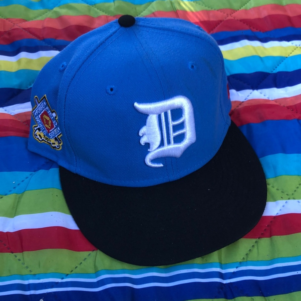 Detroit hat